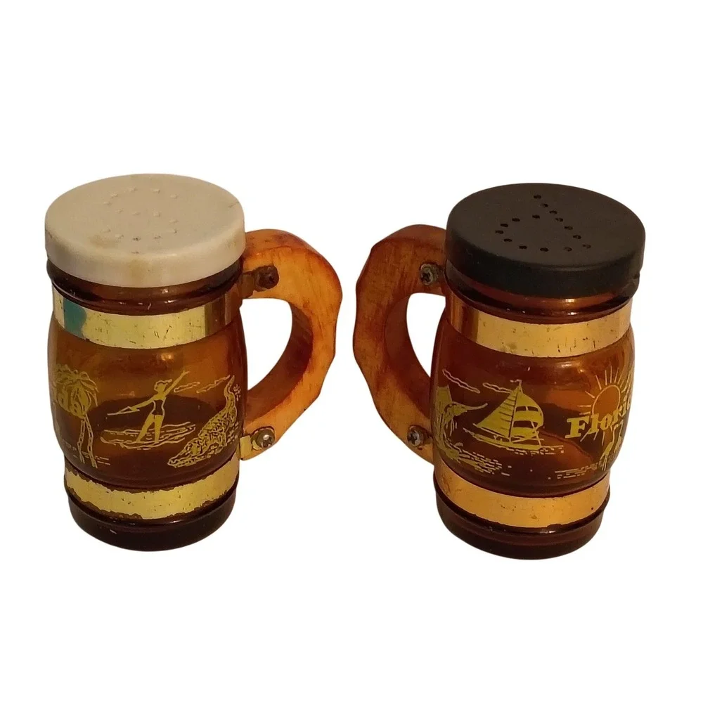 Vintage Florida Souvenir Salt Pepper Shakers Amber Glass Barrel Mug Wood Handle